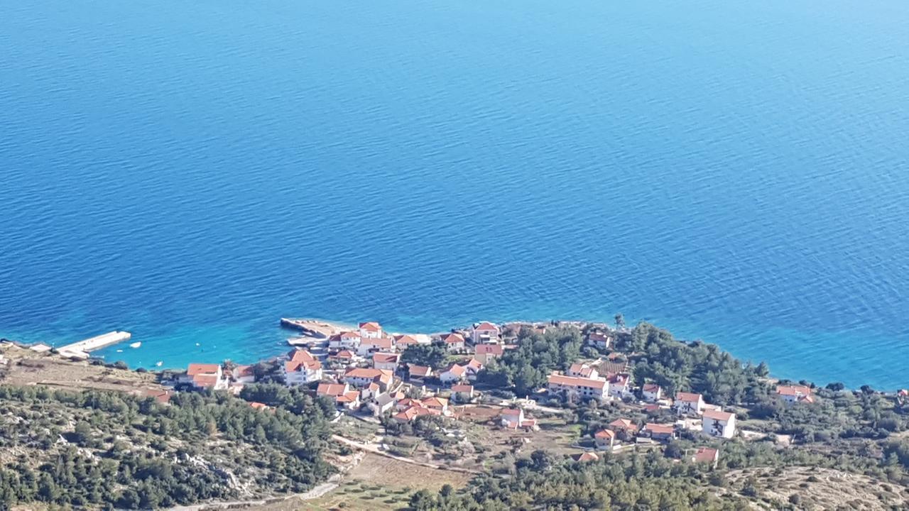Pansion Braco Panzió Zavala Kültér fotó